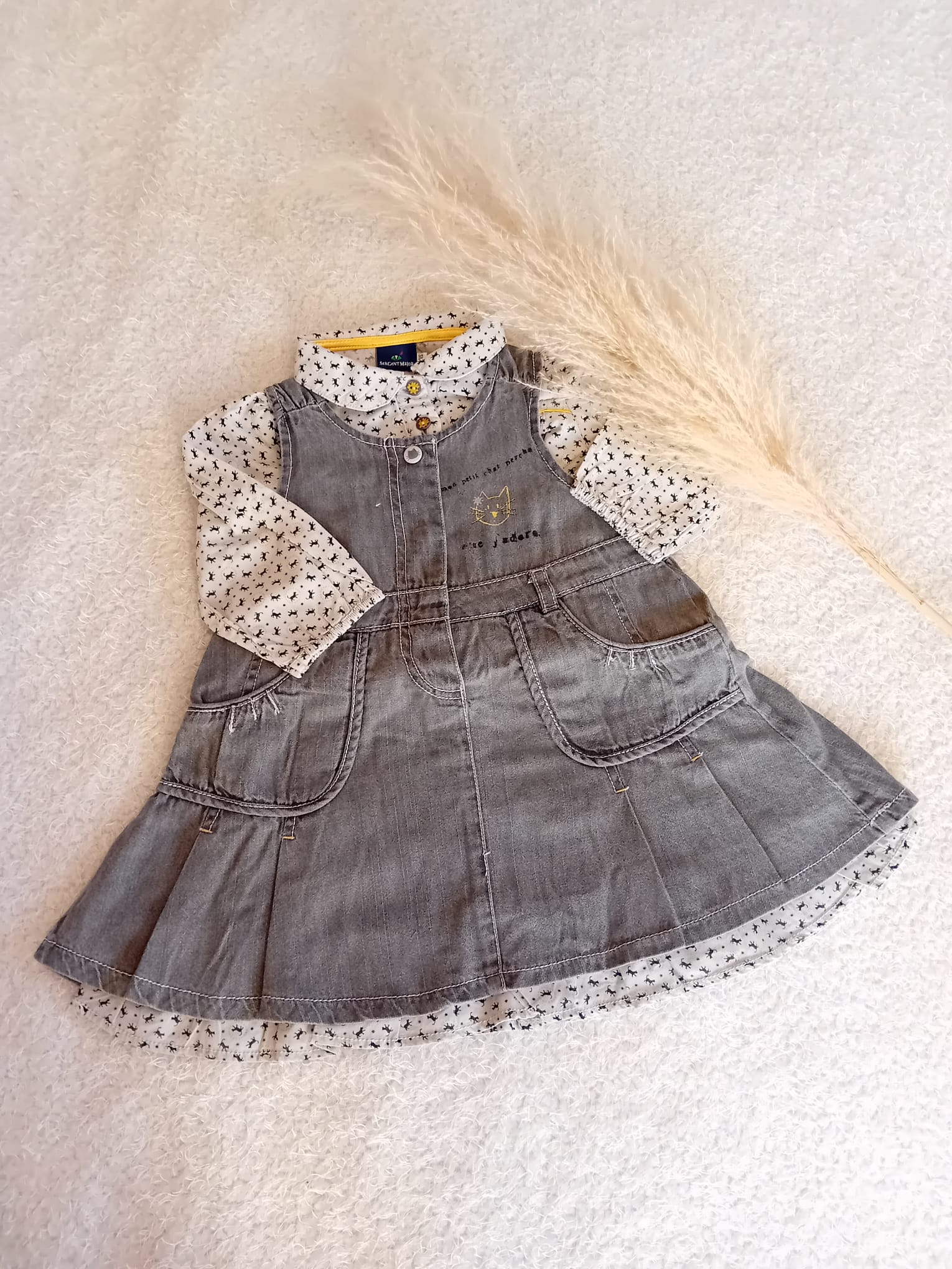 Robe salopette avec sa chemise 