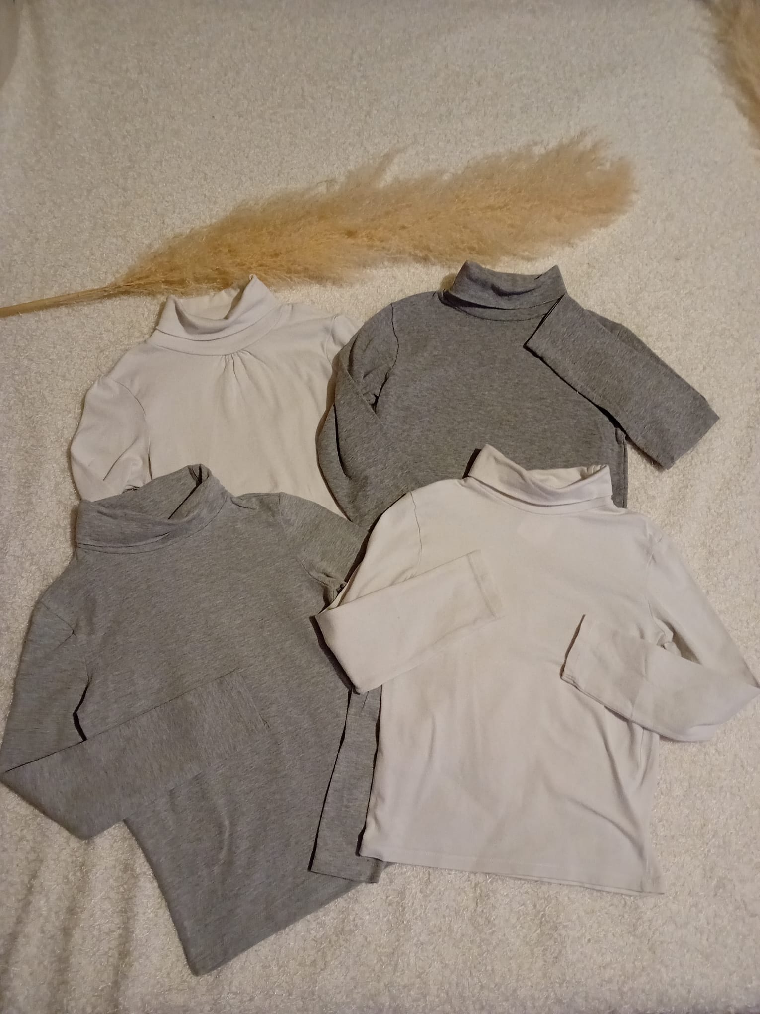 Lot de 4 sous pulls