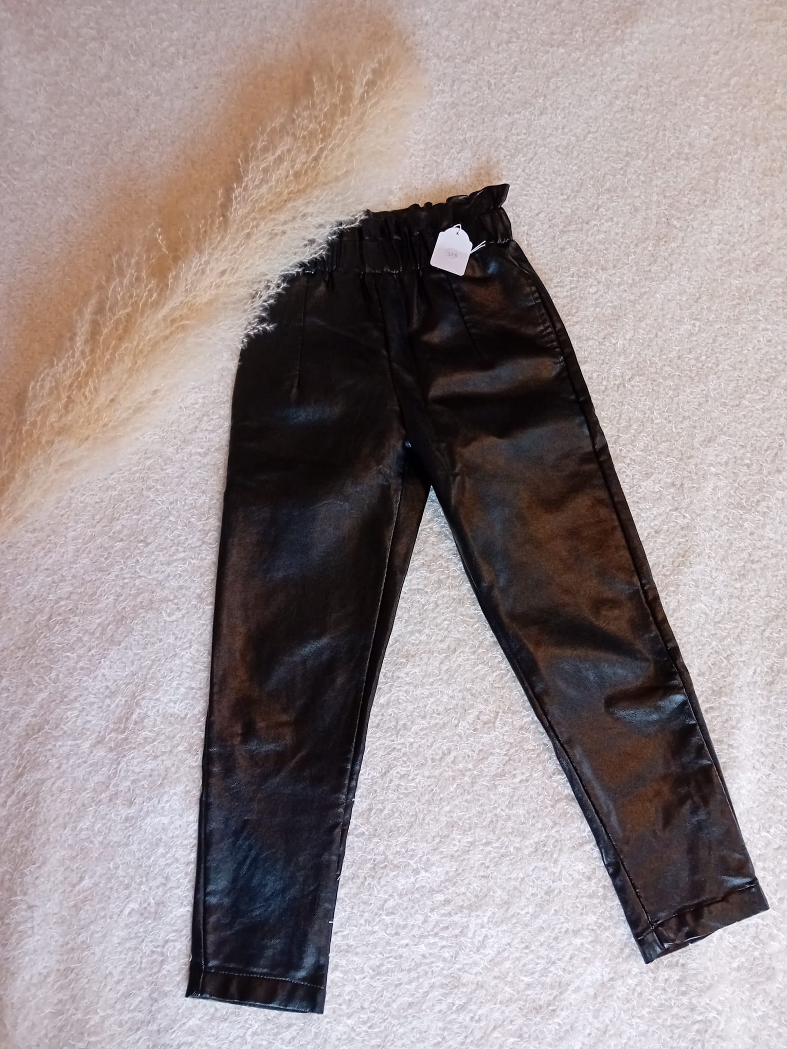 Pantalon simili cuir
